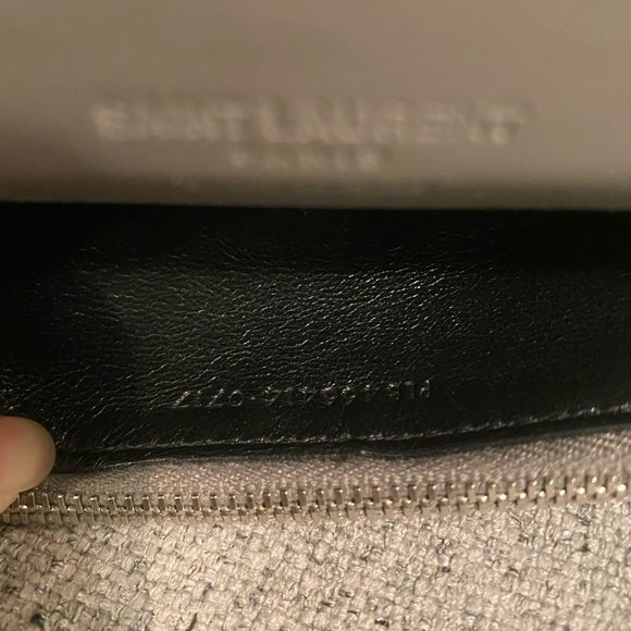 SOLD❌ Authentic Saint Laurent Wallet - Picture 6 of 10